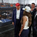 Τραμπ για Μπάιντεν: Χυδαία σχόλια στο Αλκατράζ – «Με ήθελε εδώ μέσα αυτός ο π@@@@@@ς γιος»