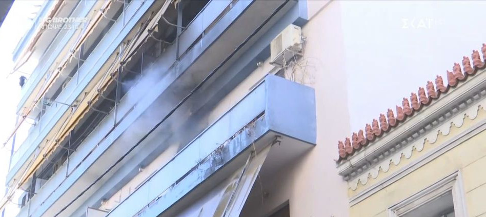 Φωτιά σε διαμέρισμα στον Πειραιά – Μία νεκρή γυναίκα