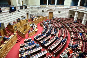 Πόθεν Έσχες: Ο φτωχότερος και ο πλουσιότερος της Βουλής