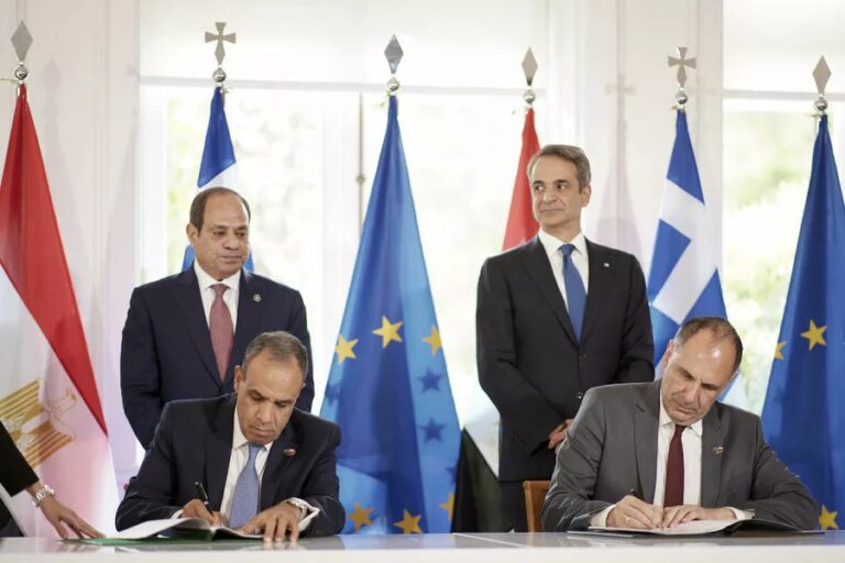 Στην Αθήνα ο Αιγύπτιος ΥΠΕΞ: Συνάντηση με τον Γιώργο Γεραπετρίτη