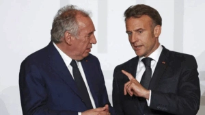 Κρίσιμες ώρες στη Γαλλία: Σήμερα η ψηφοφορία για την πρόταση δυσπιστίας κατά Μπαϊρού