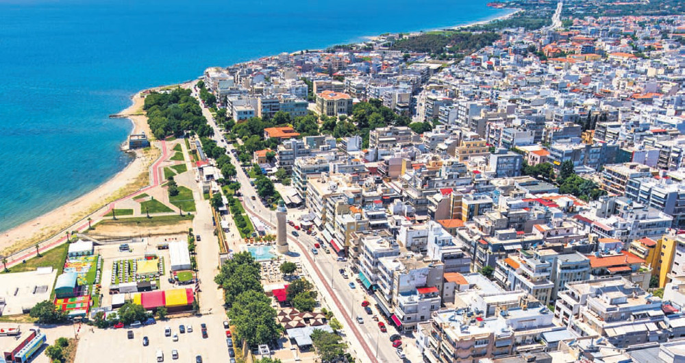 Η αποκέντρωση και η στήριξη της Περιφέρειας
