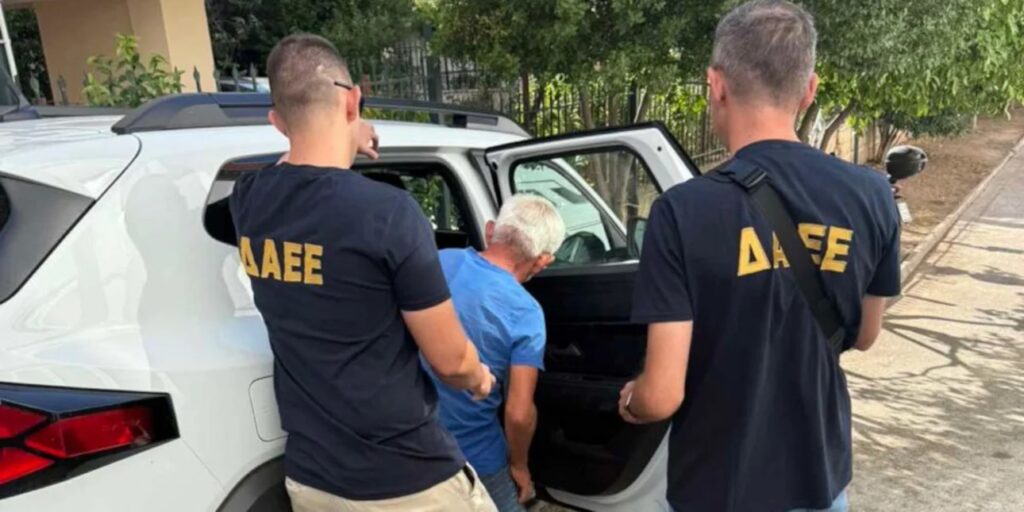 Φωτιά στην Αττική Οδό: Συνελήφθη 62χρονος για εμπρησμό από πρόθεση