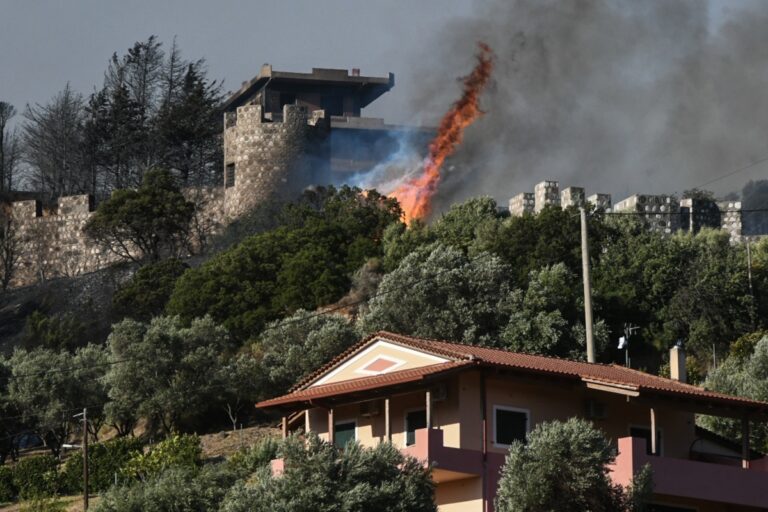 Πάγωμα πλειστηριασμών και κατασχέσεων για τους πυρόπληκτους του 2025 – Ποιοι εντάσσονται στα μέτρα προστασίας