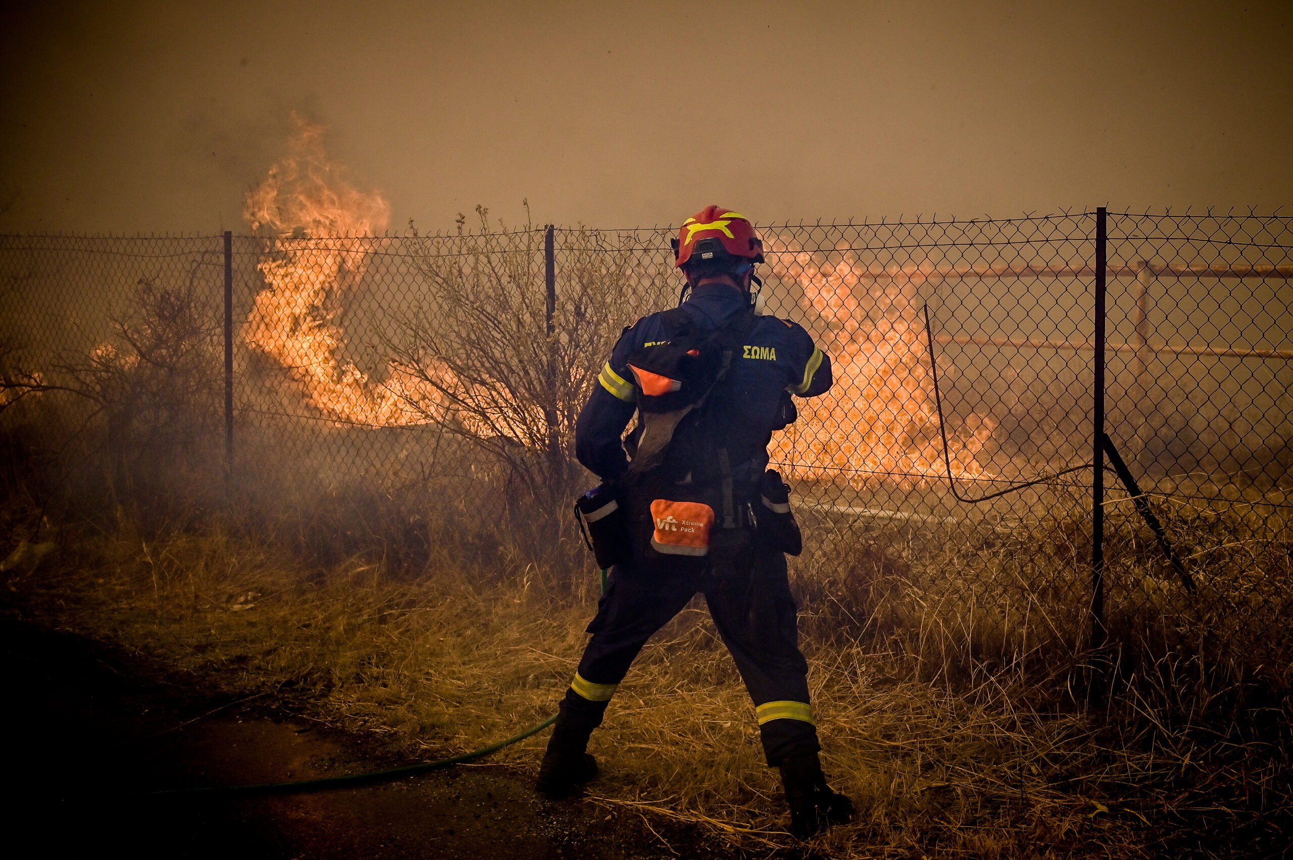 Ακραίος κίνδυνος πυρκαγιάς σήμερα σε Αττική, Βοιωτία και Εύβοια
