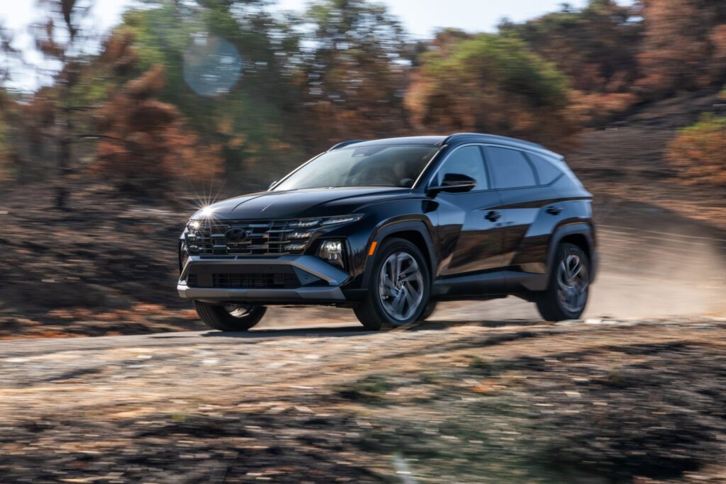Σε ποιο SUV της Toyota στοχεύει το νέο μοντέλο της Hyundai;
