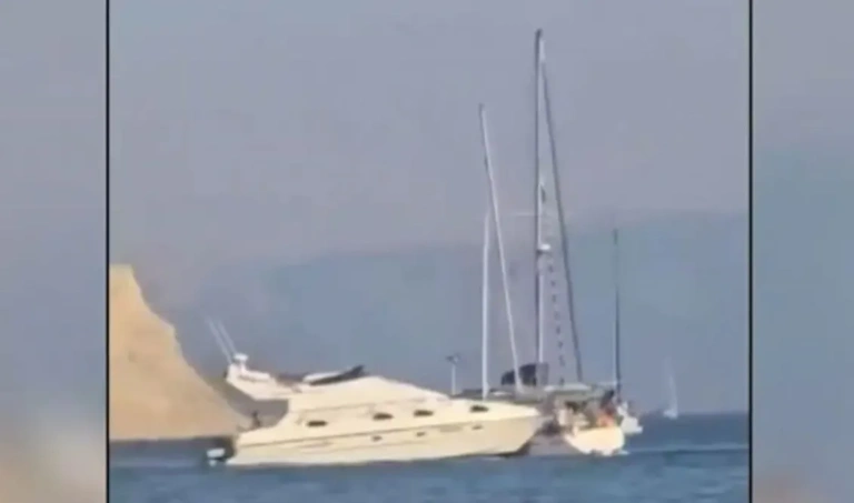 Κέρκυρα: Δείτε τη στιγμή που γιοτ παίρνει σβάρνα ιστιοφόρα [βίντεο]
