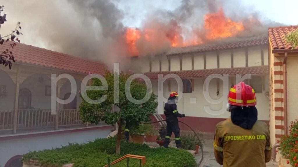 Καίγεται το μοναστήρι του Αγίου Νικολάου στην Πάτρα – Απομακρύνθηκαν οι μοναχές