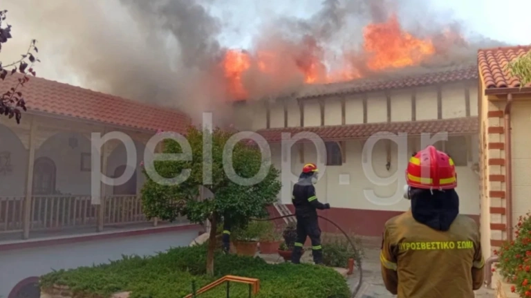 Καίγεται το μοναστήρι του Αγίου Νικολάου στην Πάτρα – Απομακρύνθηκαν οι μοναχές
