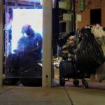 Ο Λευκός Οίκος απειλεί ξανά με φυλάκιση τους άστεγους στην Ουάσιγκτον