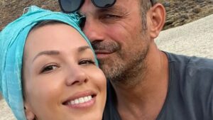 Ντέμης Νικολαΐδης: Ο προσωπικός του Γολγοθάς – Οι γιατροί τον είχαν προετοιμάσει για το θάνατο της συντρόφου του