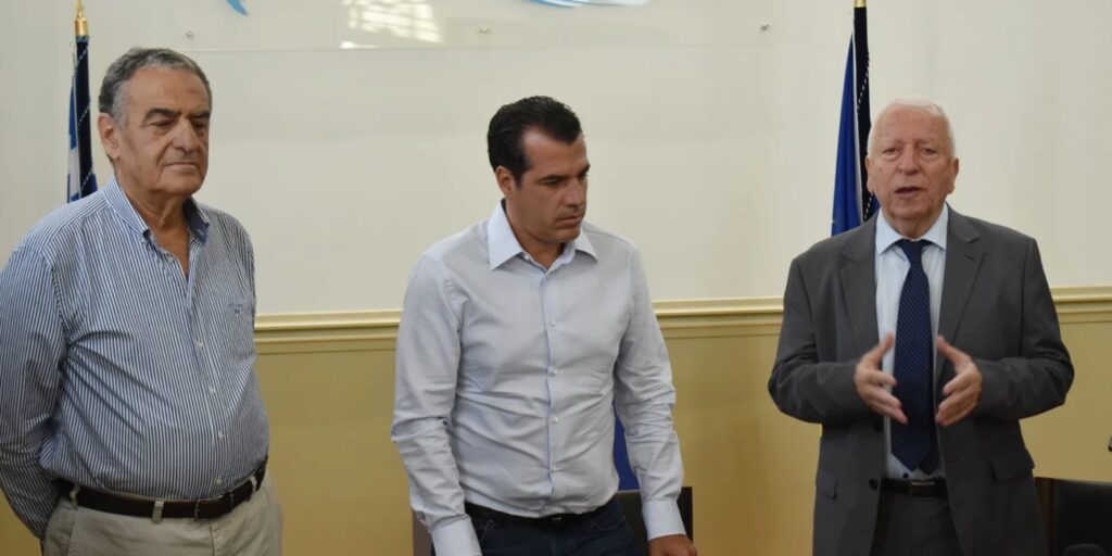 Πλεύρης από Λέσβο για μεταναστευτικό: «Καμία επιβάρυνση και μεταφορά δεν πρόκειται να γίνει στα νησι