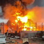 Συνελήφθησαν Ρωσίδες influencers: Έβγαζαν selfies έξω από αποθήκη πετρελαίου που καιγόταν