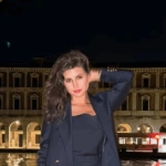 Η Δανάη Παππά μαγνητίζει τα βλέμματα στη Βενετία – Εντυπωσιακή παρουσία στο 82ο Φεστιβάλ Κινηματογράφου