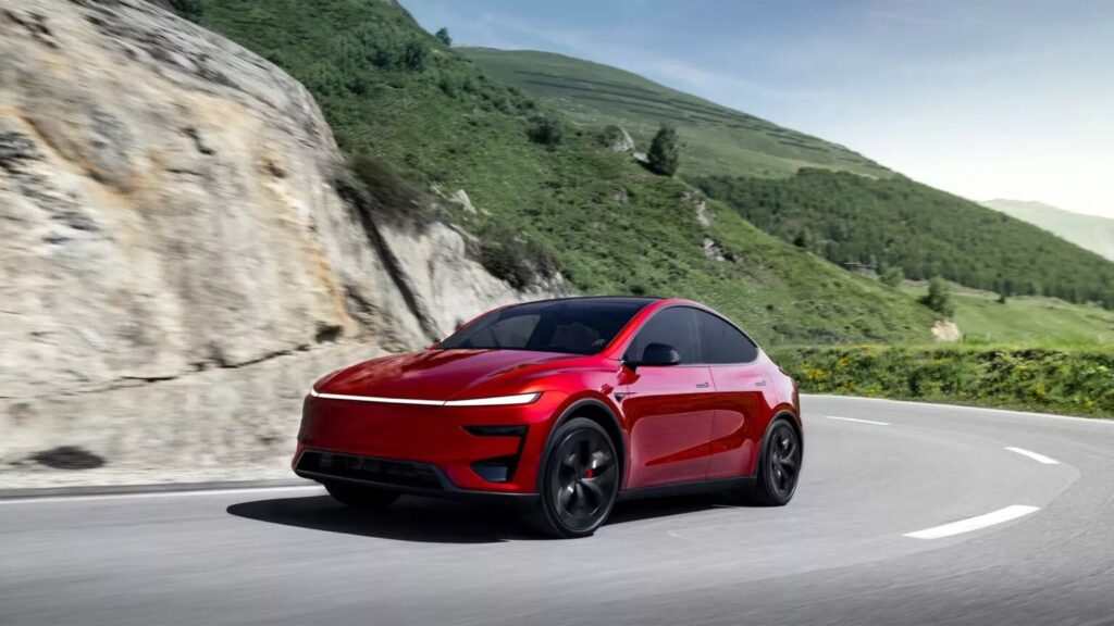 Στην Ελλάδα το νέο Tesla Model Y Performance – Δες την τιμή