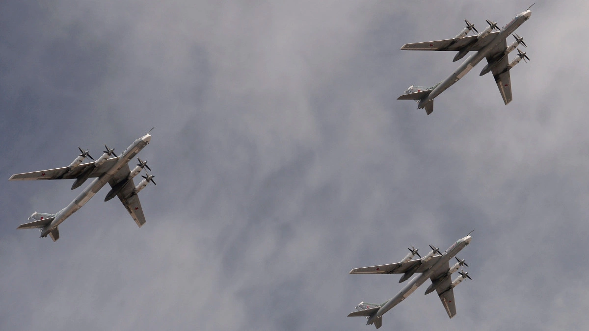 Επικίνδυνη κλιμάκωση: Η Ρωσία μεταφέρει τέσσερα πυρηνικά βομβαρδιστικά Tupolev κοντά στην Ευρώπη