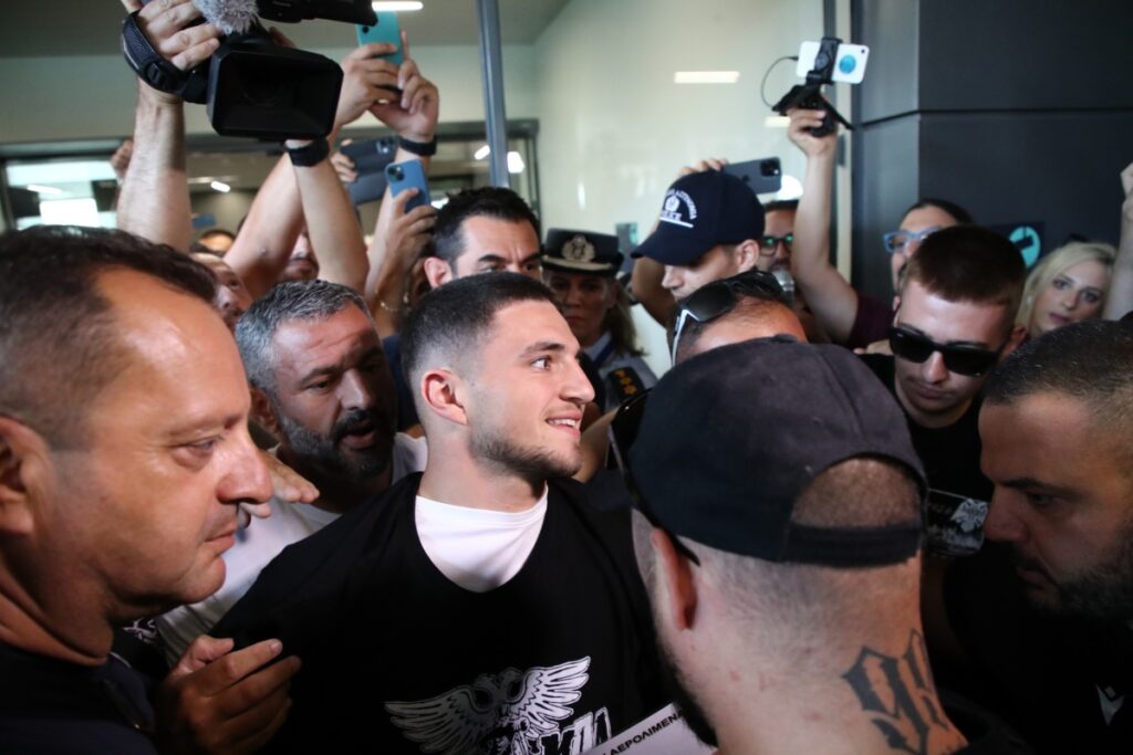 Χρήστος Ζαφείρης: Ο Κωνσταντέλιας μου είπε τελείωνε και έλα στον ΠΑΟΚ [Βίντεο]