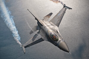 Athens Flying Week: Ένας μήνας απομένει για τη μεγαλύτερη αεροπορική γιορτή