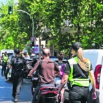 Νέος ΚΟΚ: 2.615 δικυκλίστες χωρίς κράνος σε μία εβδομάδα – Τι κατέγραψε το σαφάρι της Τροχαίας