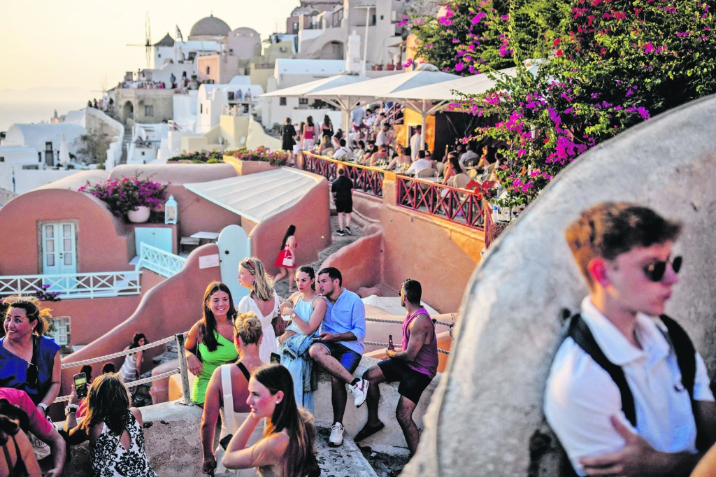 Πλεόνασμα – ρεκόρ λόγω τουρισμού