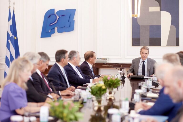 Μητσοτάκης: Τετραπλασιασμός της δωρεάς των τραπεζών για ανακαίνιση σχολείων – Στα 650 εκατ. το