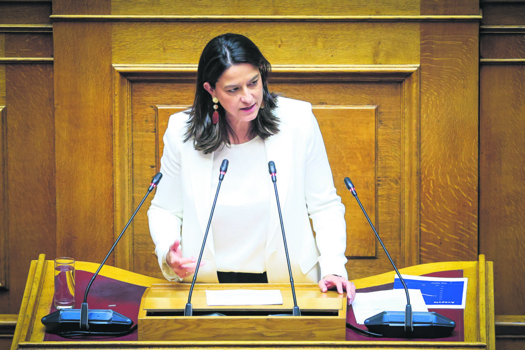 Συντάξεις: Αυξήθηκαν οι αιτήσεις εξόδου, μειώθηκαν οι εκκρεμείς συντάξεις