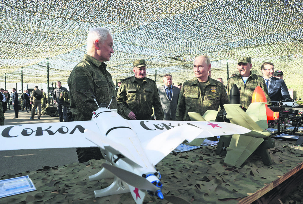 Drones: Η υπερδύναμη Ουκρανία διδάσκει στο ΝΑΤΟ άμυνα κατά της Ρωσίας