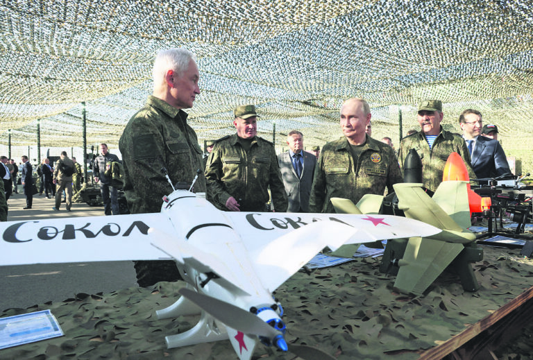 Drones: Η υπερδύναμη Ουκρανία διδάσκει στο ΝΑΤΟ άμυνα κατά της Ρωσίας