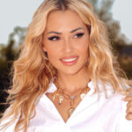 Η Ελένη Βουλγαράκη μιλά για τον Φώτη Ιωαννίδη και λιώνει – Ετοιμάζει βαλίτσες για Λισαβόνα;