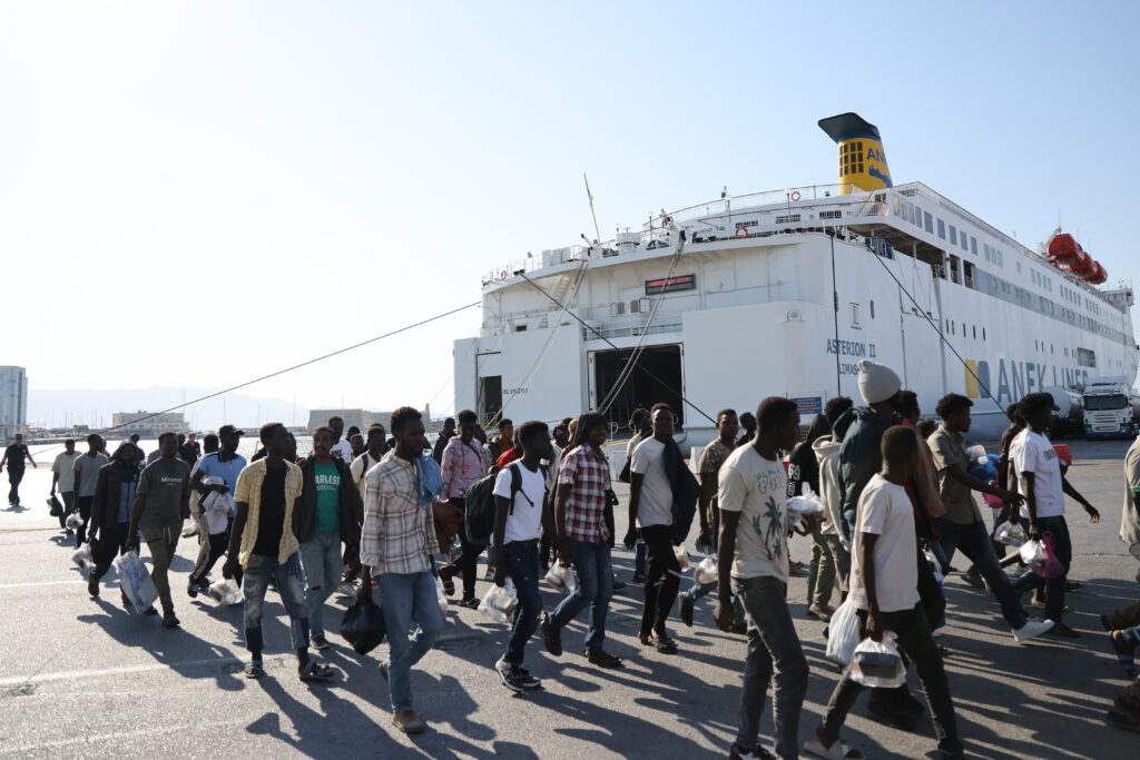 Μεταναστευτικό: Τα 21 βασικά σημεία που αλλάζουν με το νέο νομοσχέδιο