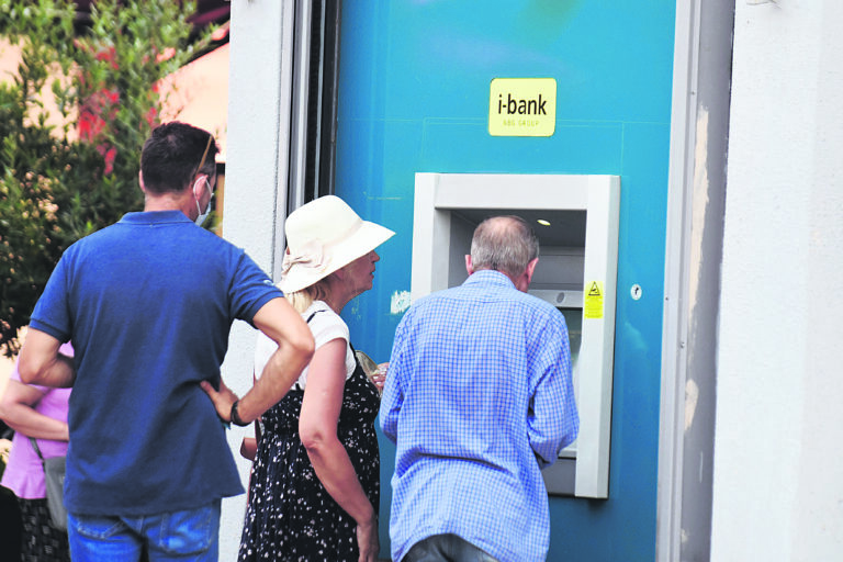 Συντάξεις: Πόσο αυξάνονται από την 1η Ιανουαρίου 2026 [αναλυτικοί πίνακες]