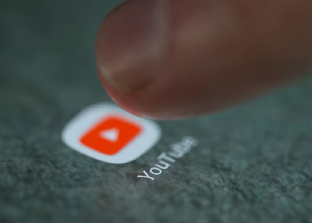 Youtube: 22 εκατ. στον Ντόναλντ Τραμπ – Του είχε αναστείλει το λογαριασμό μετά την επίθεση στο