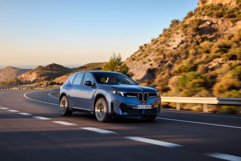 Νέα BMW iX3: Γιατί αυτό το SUV αλλάζει τα δεδομένα;