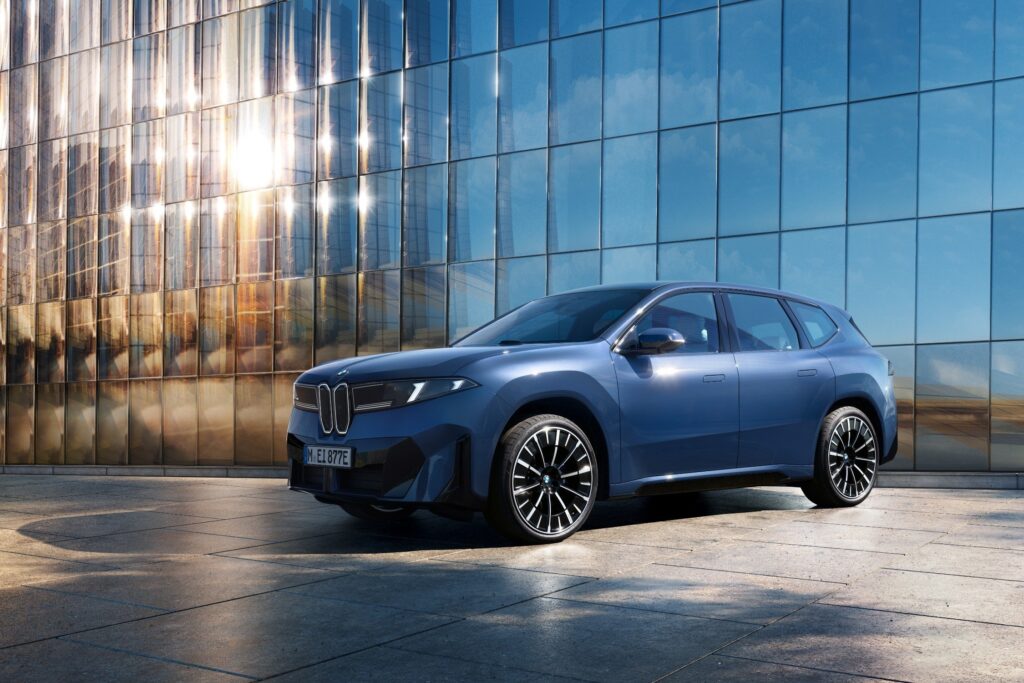 Το σημαντικότερο SUV της BMW ήρθε στην Ελλάδα: Δες τιμές και εξοπλισμό