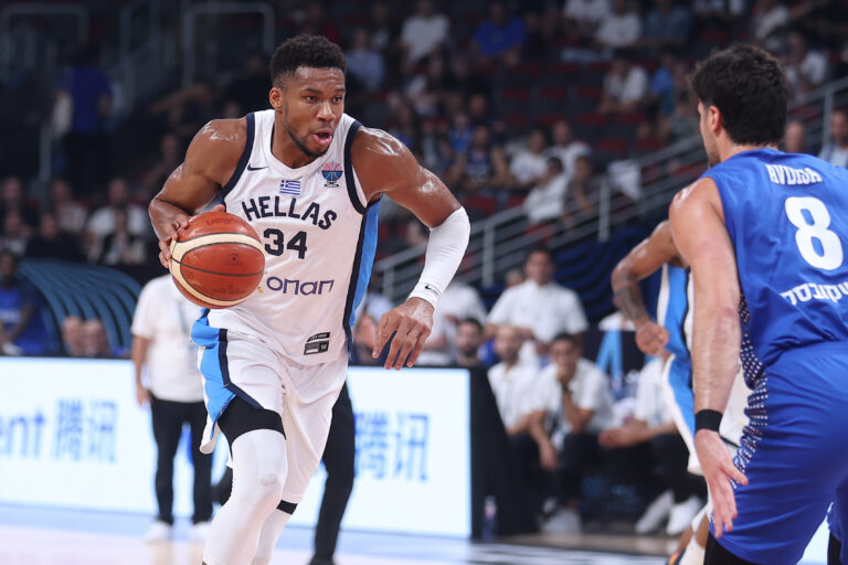 Ευρωμπάσκετ 20254: ΝΒΑ και FIBA αποθεώνουν τον Αντετοκούνμπο