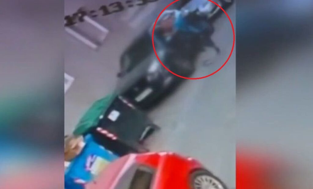 Γκύζη: Βίντεο-ντοκουμέντο από τη στιγμή που 59χρονος ανοίγει πυρ εναντίον εργαζομένων σε απορριμματοφόρο