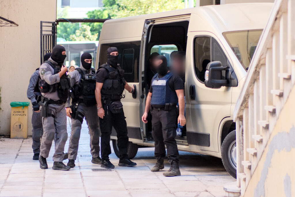 Η πάταξη της διαφθοράς