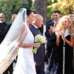 Παύλος Βαρδινογιάννης – Κατερίνα Μπιρμπίλη: Ο χορός της νύφης και το βίντεο από τη δεξίωση