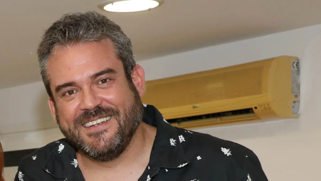 Πυγμαλίων Δαδακαρίδης: Συγκινεί με την εξομολόγησή του – «Έχασα μέσα σε 6 μήνες και τους δύο γονείς μου»