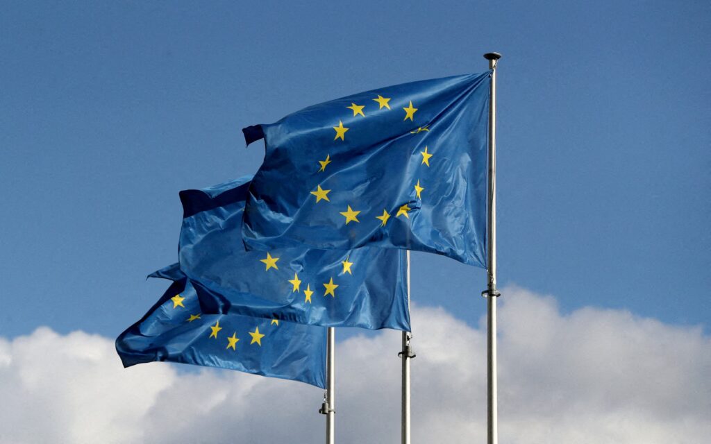 Politico: Οι πλουσιότερες χώρες της ΕΕ πραγματοποιούν μυστική συνάντηση στη Βιέννη λόγω των δύσκολων