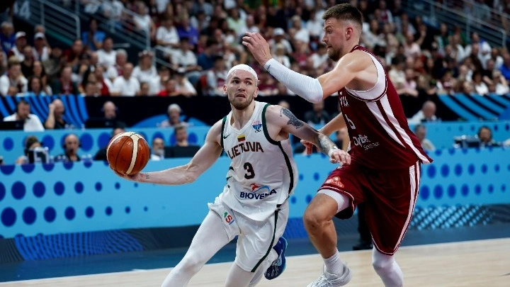 Ευρωμπάσκετ 2025: Η Λιθουανία «λύγισε» τη Λετονία και περιμένει... την Ελλάδα στους «8»