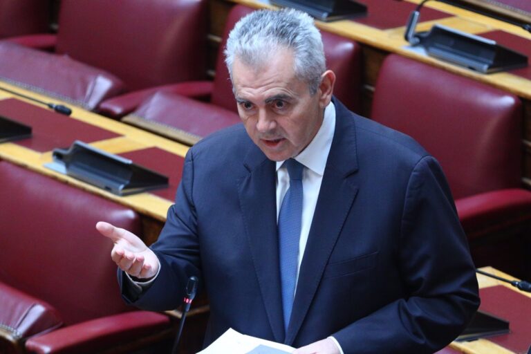 Μάξιμος Χαρακόπουλος