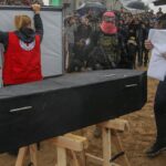 Με αντίποινα απειλεί ο Νετανιάχου: Η Χαμάς παρέδωσε λάθος λείψανα – Δεν ανήκουν σε Ισραηλινό όμηρο