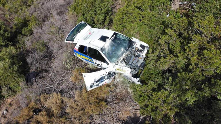 Κρήτη: Τρομακτικό ατύχημα σε αγώνες αυτοκινήτου – Δείτε το βίντεο