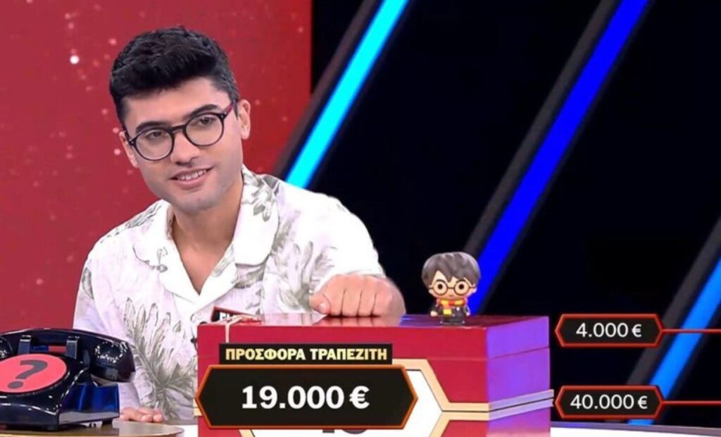 Deal: Έκπληξη για Θαναηλάκη και καλό… μεροκάματο για τον Γιάννη: Έφυγε με 19.000€ και… κασκόλ-δώρο “μπαμ”