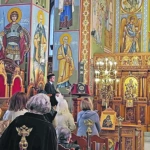 Η πρώτη Θεία Λειτουργία με ταυτόχρονη ερμηνεία στη νοηματική