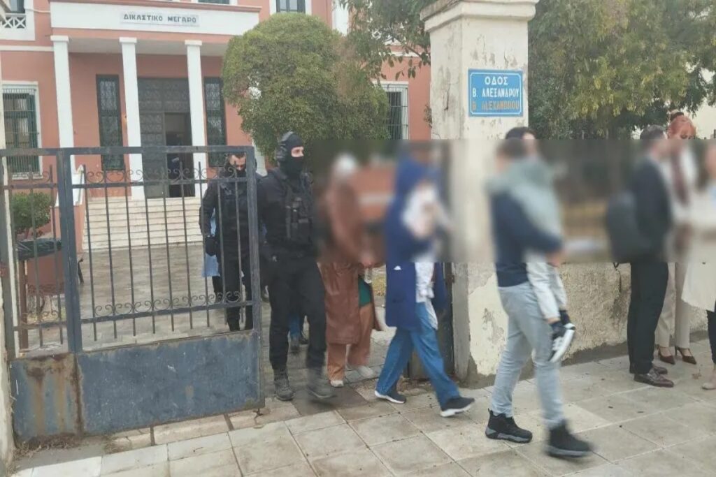 Αλεξανδρούπολη: Προφυλακιστέοι 6 Τούρκοι που κατηγορούνται για την υπόθεση των 147 όπλων