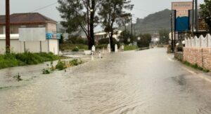 Ζάκυνθος: Προβλήματα στο οδικό δίκτυο από την κακοκαιρία