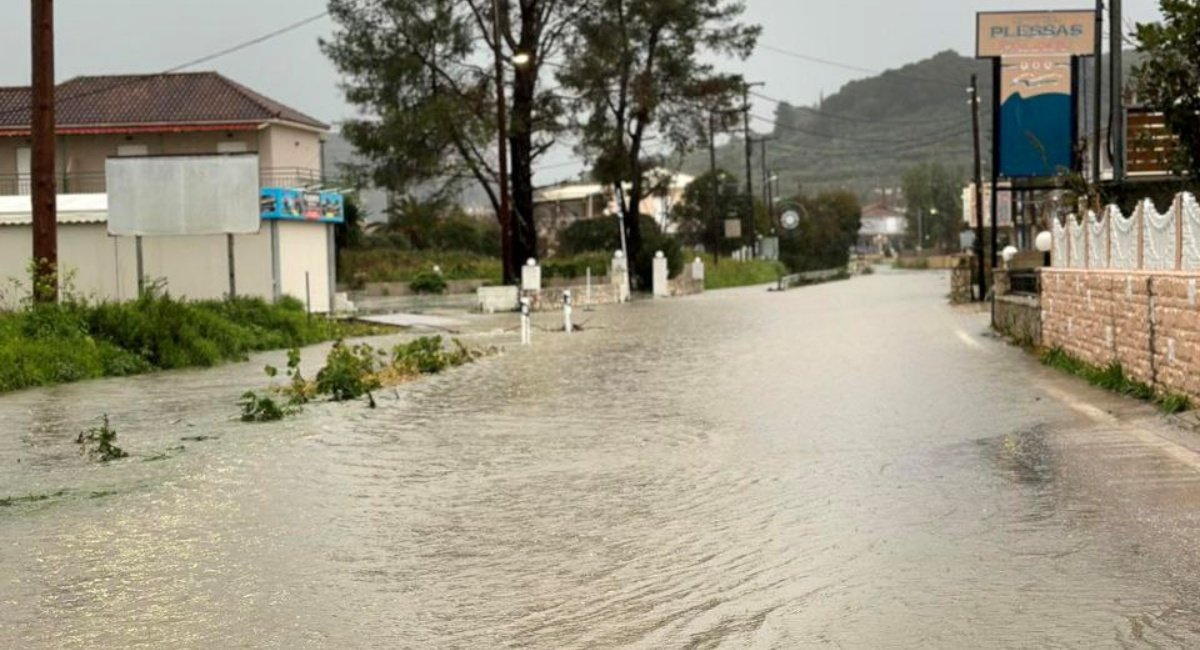 Ζάκυνθος: Προβλήματα στο οδικό δίκτυο από την κακοκαιρία