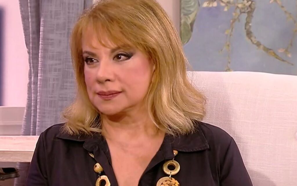 Άννα Αδριανού: Η σπίθα του έρωτα έγινε φωτιά μετά από 30 χρόνια